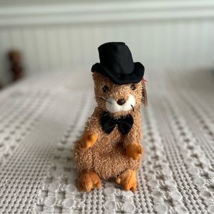 PUNXSUTAWN- PHIL Beanie Baby